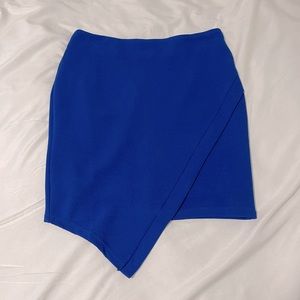 Blue asymmetrical mini skirt. 💙🦋